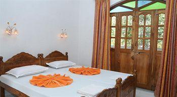 D'Souza'S Holiday Homes Candolim Exterior photo